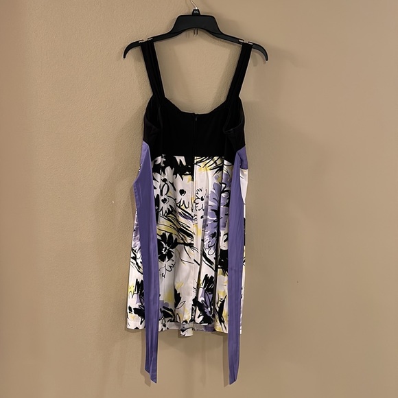 Floral Spring Sundress - Picture 2 of 7